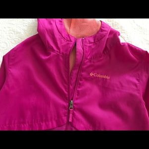 Columbia light rain jacket